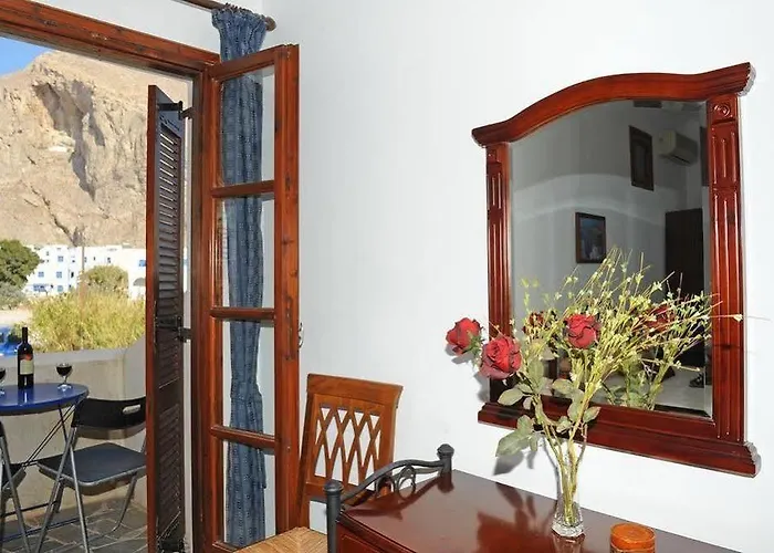 Philoxenia فندق بيريسا