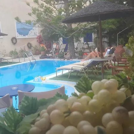 Philoxenia Hotel